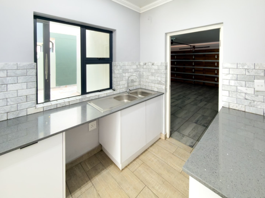 3 Bedroom Property for Sale in The Islands Estates North West